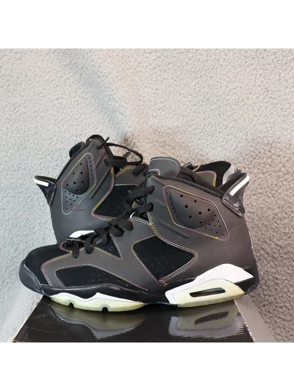 Air Jordan 6 Retro Lakers Size 11 w Box, Read Repair